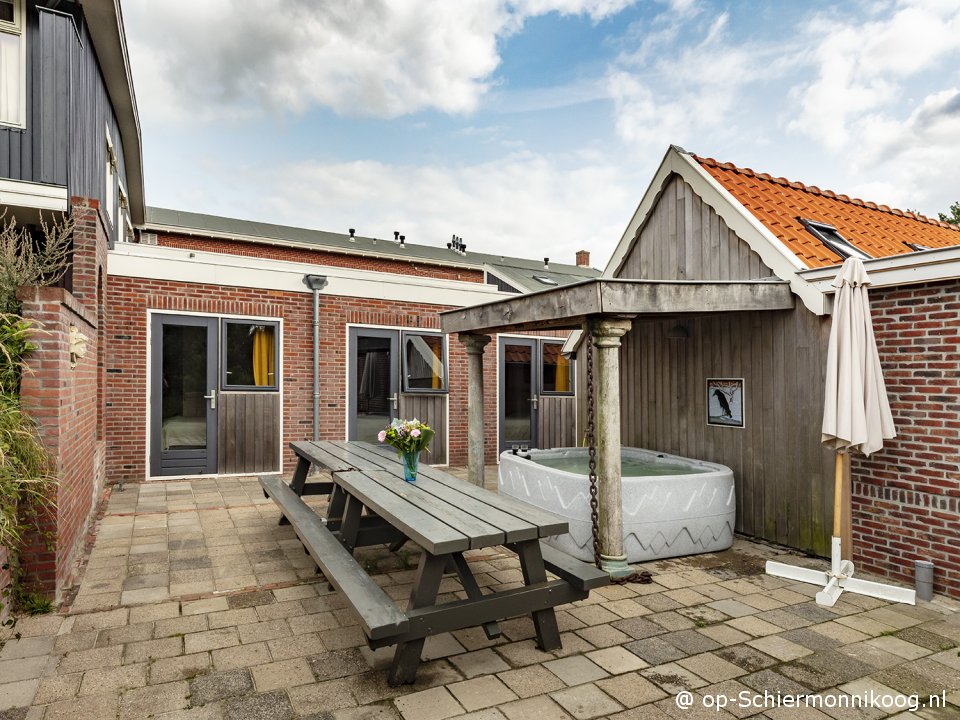 Bleekneus in It Aude Kolonyh&ucirc;s, Wadlopen naar Schiermonnikoog