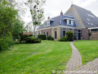 Aude H&ucirc;s west, Rookvrije vakantieverblijven op Schiermonnikoog