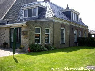 Aude H&ucirc;s oost, Koningsdag op Schiermonnikoog