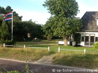 buitenaanzicht Hout (aan de Badweg)